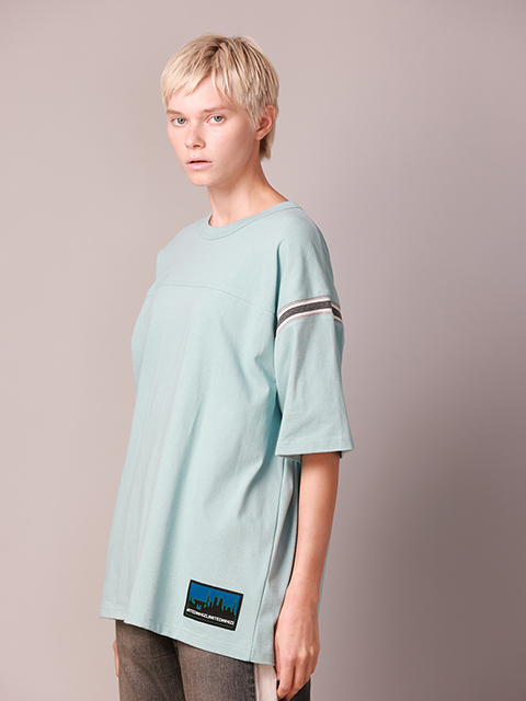 FOOTBALL TEE：T-SHIRT：WHIZLIMITED
